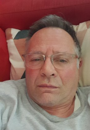 Homme 70ans pour rencontre sympa.  Si possible . N hesitez pas à me contacter