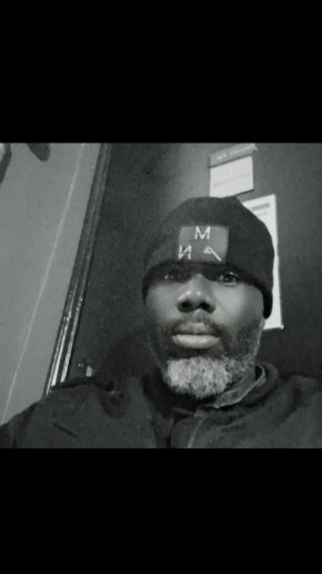  Je recherche une relation sérieuse à long terme pouvant aboutir au Mariage