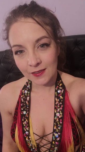 je cherche relation serieuse sur la fidelité et la confiance je souhaite trouver l'ame soeur de ma v