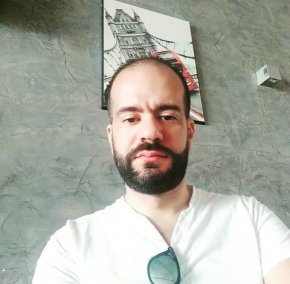 Relation sérieuse , durable avec respect et amour et honnêteté 