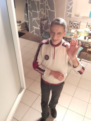 cherche  sa perle pour une vie heureuse a deux