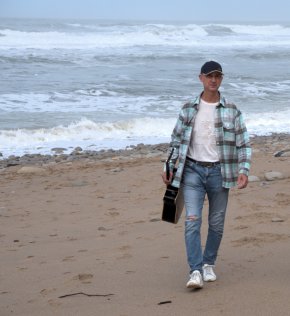 Homme espagnole 59 annesformer un couple avec des objectifs sérieux pour 