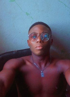 Petit pompiers a la recherche des dames mature 