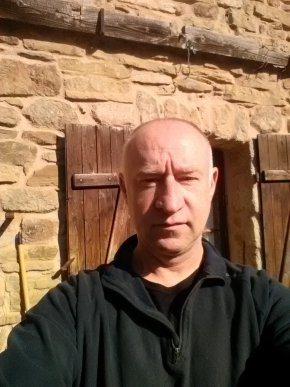 Relation sérieuse , avec une femme honnête sérieuse aimant le calme la nature la campagnla campagne 