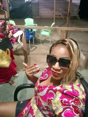 Relation amoureuse et serieuse qui peu aboutir au mariage bassé sur le respect la confiance 