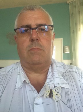 Recherche jolie fille cool et sympa pour relation sérieuse 