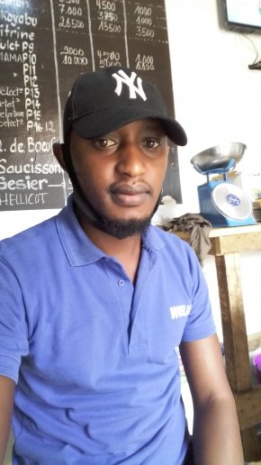 Bonjour je cherche une relation serieuse et amoureuse
