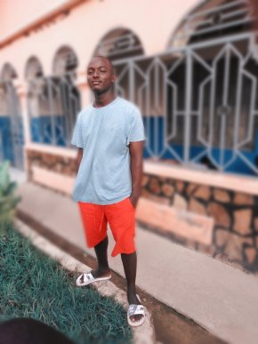 Je cherche une fille prête pour une relation sérieuse