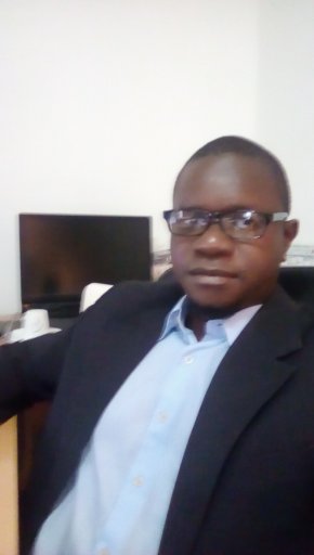 Je cherche la femme idéal pour me compléter 