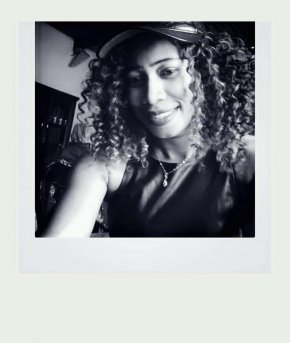 J suis a la recherche d,une femme mature pour fait ma vie