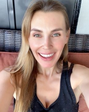 Je suis une femmête je m’appelle Isabelle une mère j’ai 38 ans 