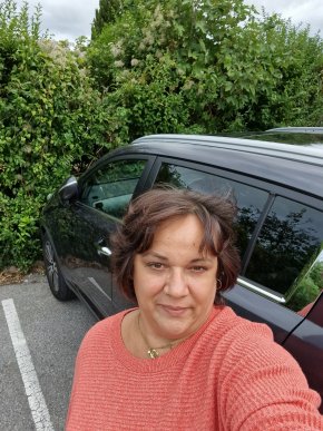 J'aime rencontré un homme honnête car j'aime bien refaire ma deuxième partie de la vie