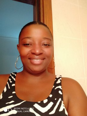 Femme calme et posée recherche sa moitié 