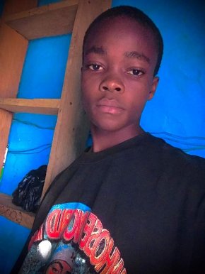 Je souhaite rencontrer un femme parfaite qui sera la mère de mes enfants et qui m'aimera pour tout j