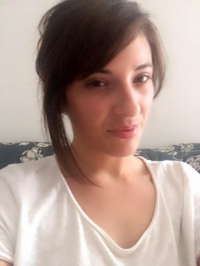 Je suis une femme sérieuse sincère fidèle et respectueuse  