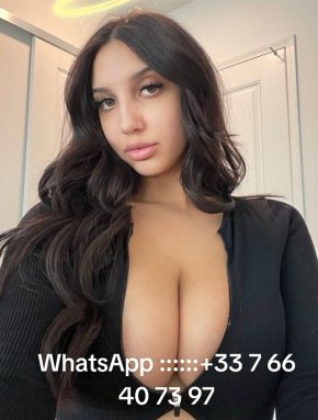 WhatsApp.....+33 7 66 40 73 97 