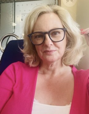 Je suis célibataire et je cherche une relation sérieuse 
