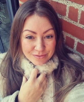 Je suis une femme merveilleuse gentille et compréhensive 