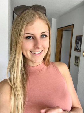 J'ai choisi ce site de rencontre pour son sérieux. Je cherche quelqu'un avec qui bâtir un couple uni
