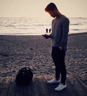 Salut à tous Mohamed, jeune homme algérien a là recherche d'une relation sérieuse 