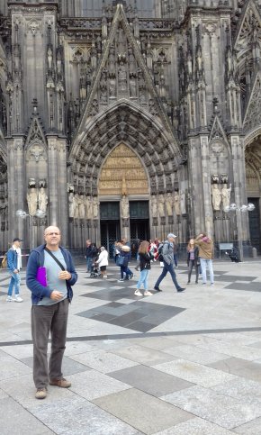ernsttreffen mit ein Frau und versuchen etwas  zusammen machen 