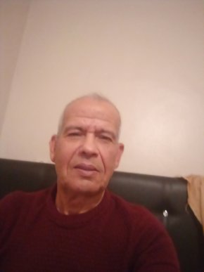 salut tout le monde ,je suis une personne simple et dincere