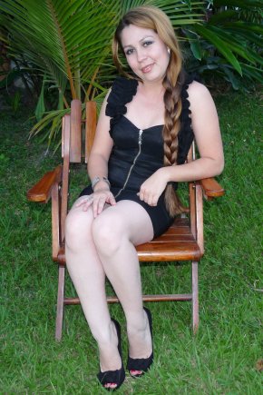 Amitié rencontre et plus , cherche homme sympathique , simple (marlene.marlene16 arobas outlook.fr )