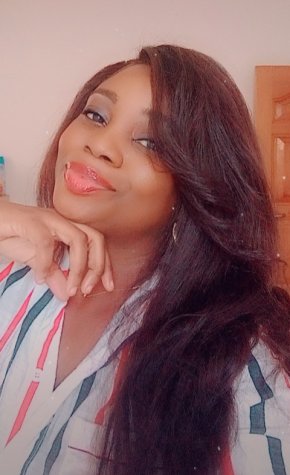 Signification de reve recevoir un baiser le ghana filles de danse de la baise