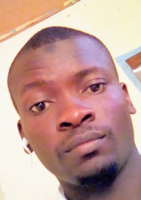 Calm , gentle man parle moin et agir plus