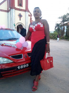 serieuse fidele simple honnete genereuse souriante triste jaloux