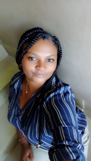 Je cherche  une relation sérieuse et longue terme, j'ai pas de préférence  d'homme.