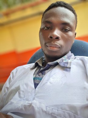 Je suis célibataire et je suis à la recherche de mon âme sœur 