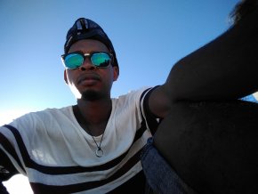 Je vous attend les amis pour amitier 