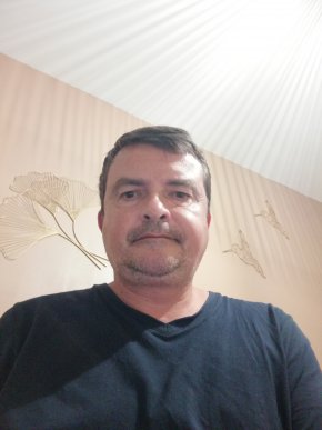 Homme sympa 48 ans recherche rencontre sympa et câline avec femme