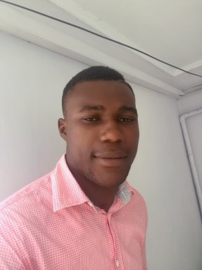Je suis à la recherche d'une petite amie
