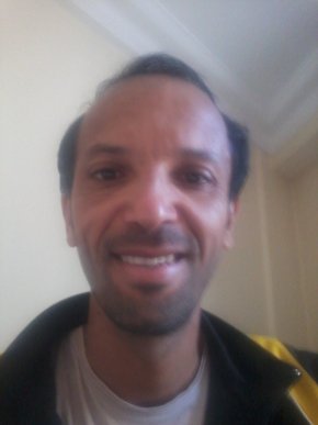 omar200   39  ans  célibataire bogoss  responsable   y / 0