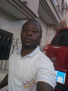 Bounjour  je suis un homme a la recherche d'une femme