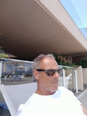 Je recherche femme pour une relation sérieuse 