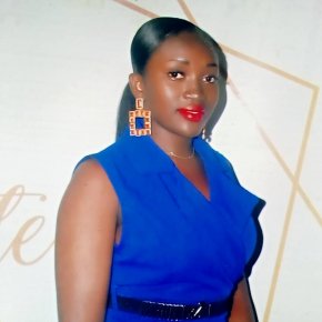Sirène cherche marin pour nouveaux horizons mans dans la main
