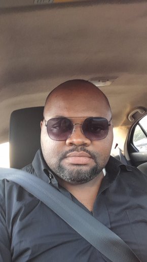 Recherche femme charmante je serais a sa disposition 