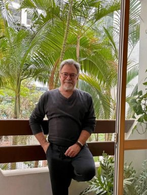 Je recherche une relation durable , sincère  , honnête basé sur la confiance 