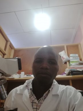 Homme serieux à la recherche d' une fille serieusrs