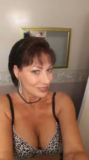 Belle attentionné douce gentille câline recherche amour parfait 