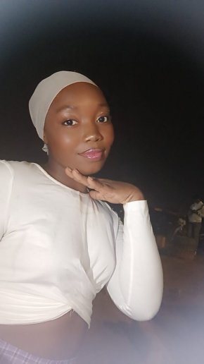 Homme musulman âgée entre 26 et 30 ans 
