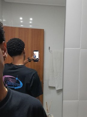 Connaissance pour avoir se faire des amis c'est toujours important de se connaître 