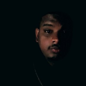 Juste moi, à la recherche de quelqu’un de vrai