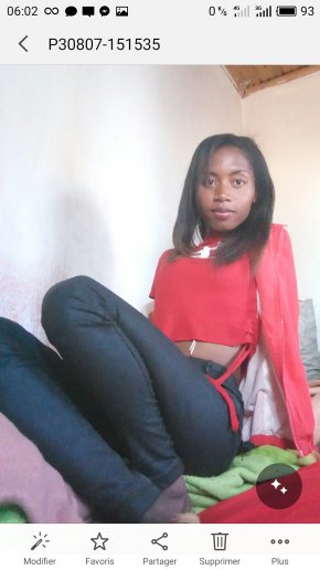 je suis une femme cherche un homme pour une relation serieuse