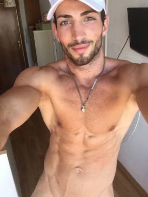 I'm looking for my hookup buddies if anyone interested then text me