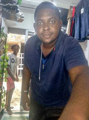 Recherche fille exceptionnelle simple attentionnée honnête douce 