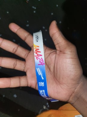Merci on m’a dit d’écrire 8 mot je suis venue ici par curiosité voir peut-être j’ai la bonnes décisi